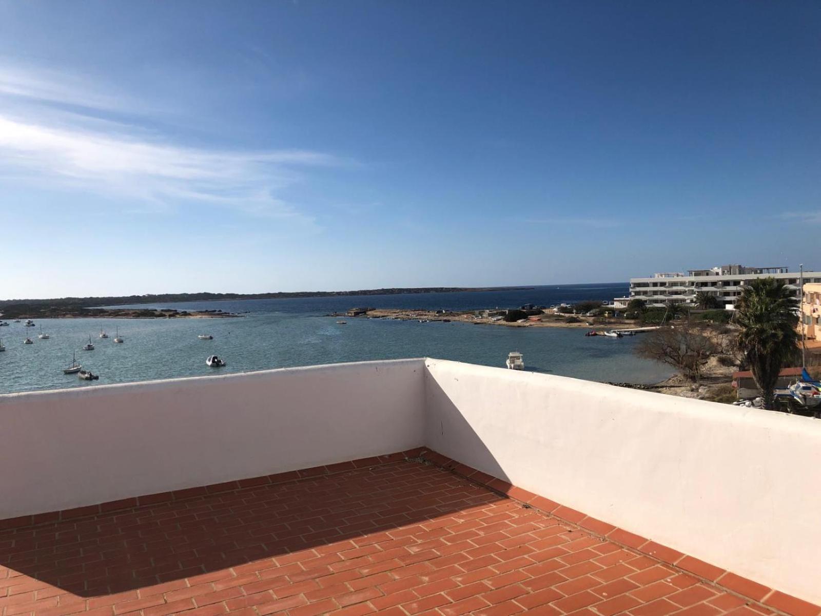 Apartamentos Sabina Playa La Savina  Εξωτερικό φωτογραφία