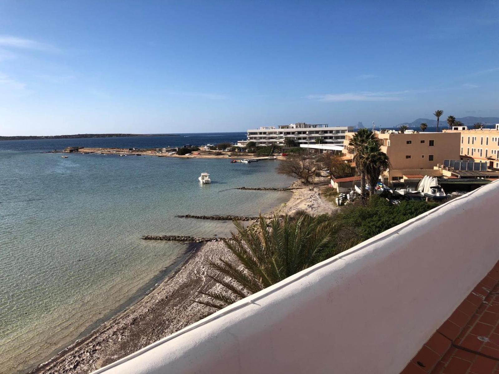 Apartamentos Sabina Playa La Savina  Εξωτερικό φωτογραφία